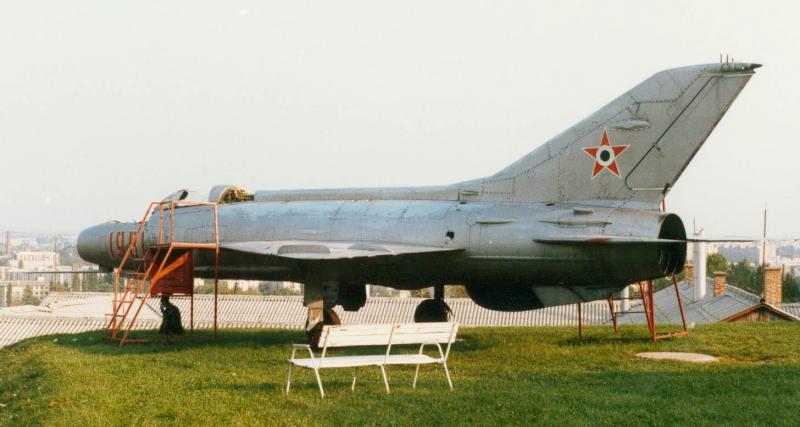 Mig-21F-13 1981
