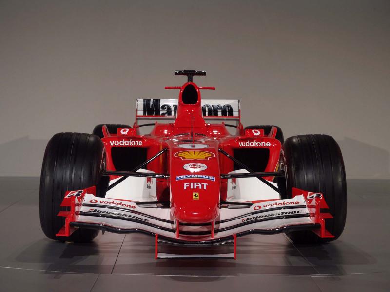 Ferrari-F2005-1600-F
