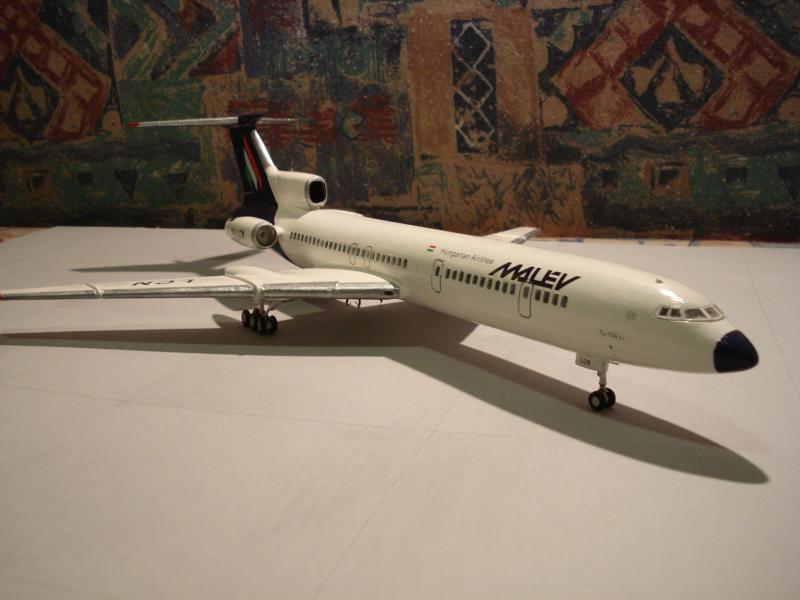 DSC02747

Tu-154b