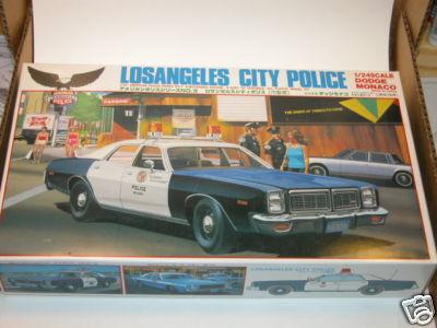 Yodel 1/24 Los Angeles Police Dodge Monaco