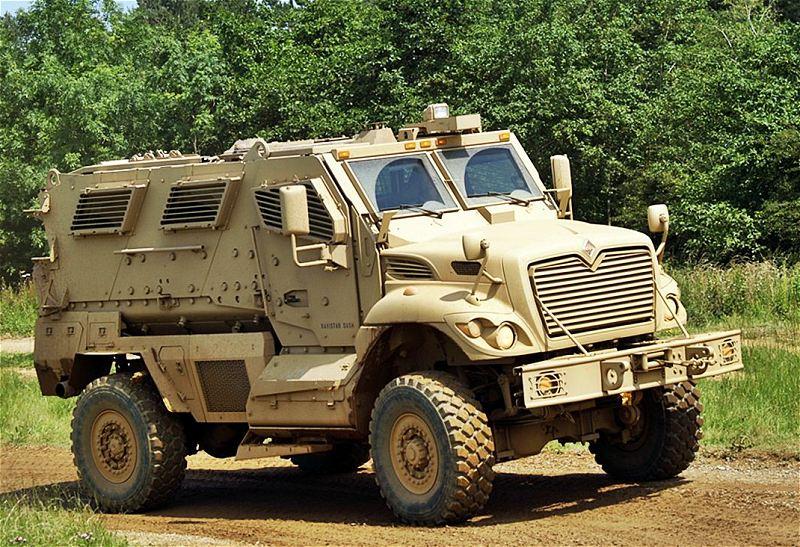 International_MaxxPro_Dash_MRAP_Category_I_Mine_Resistant_Ambush_Protected_armoured_vehicle_US-Army_United_States_002