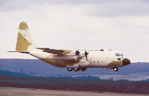 C-130E_DESERT_CAMMO-md