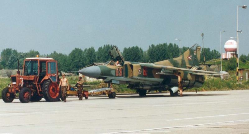 268.6.2_MiG_23_03_LHPA_ASZ016