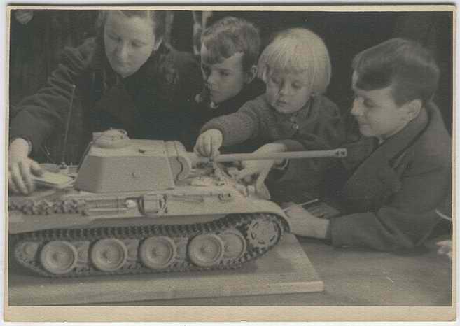 Panzermodell  Panther  Panzer 5 Geschenk für General pic 1