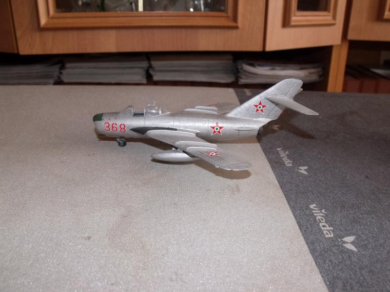 Mig-17PF