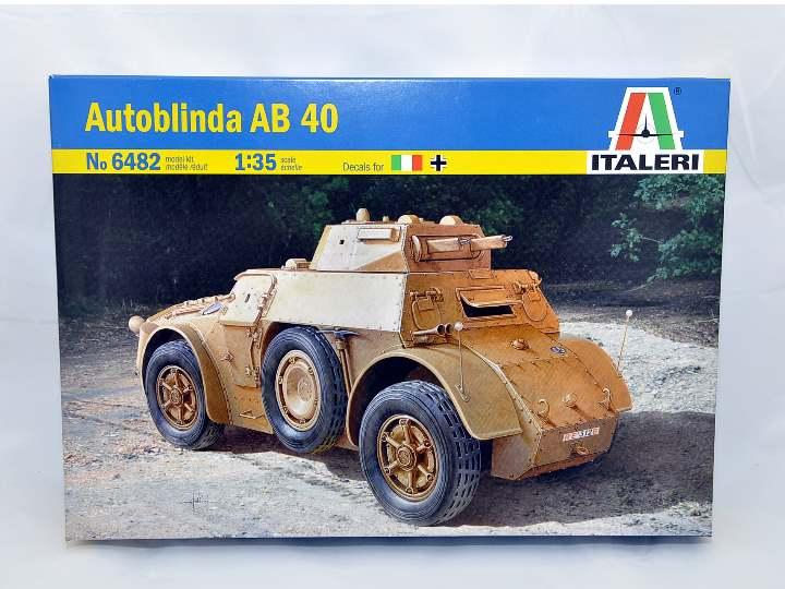 Autoblinda AB40 4.500,-

4.500,-