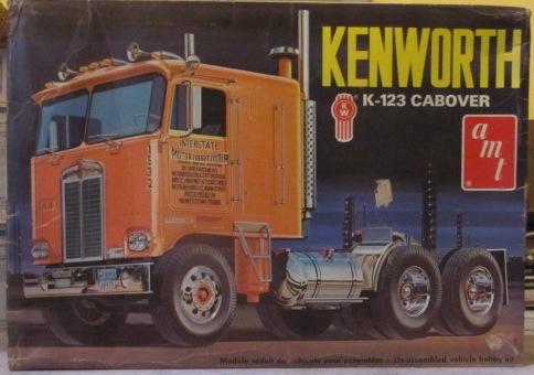 Kenworth K-123

A doboz nyitott, de hiánytalan. Az ára, 10.000Ft