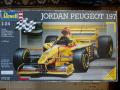 Revell Jordan Peugeot 197  1:24

4500 Ft
Ritka