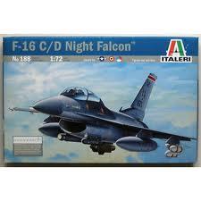 Italeri F-16 C/D 1:72 Ár 1500