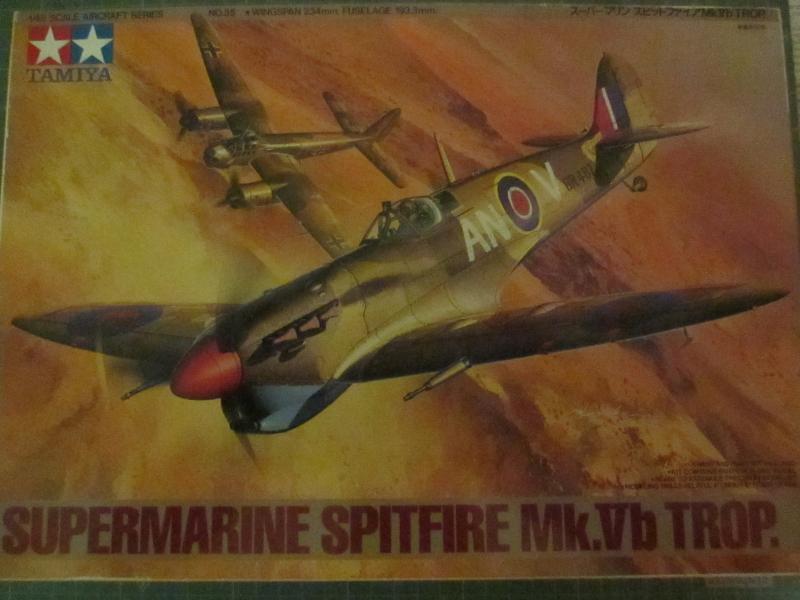 13 000 .- Spitfire mk Vb (1)