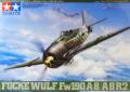 Focke Wulf Fw190A8/A8-R2; gyári maszkkal, pilóta figurával