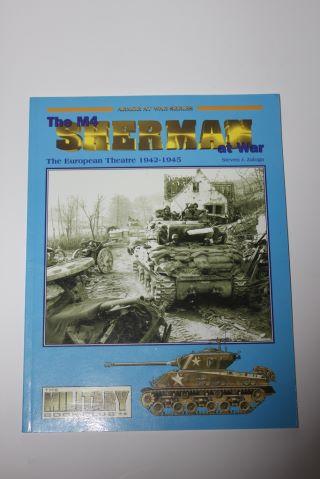 Concord - 7001 - [Armor At War Series] - The M4 Sherman At War

1800 HUF