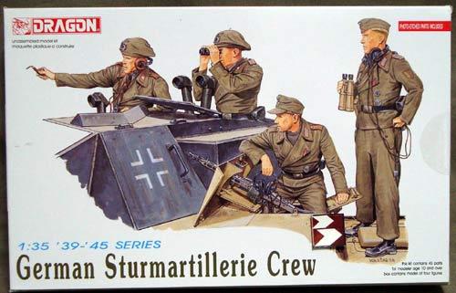 German Sturmartillerie Crew