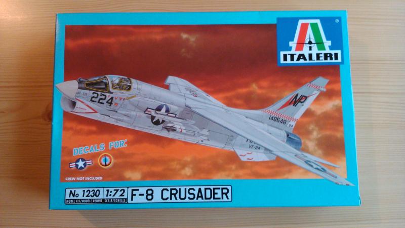 ITA 1:72 F-8 Crusader 1500-