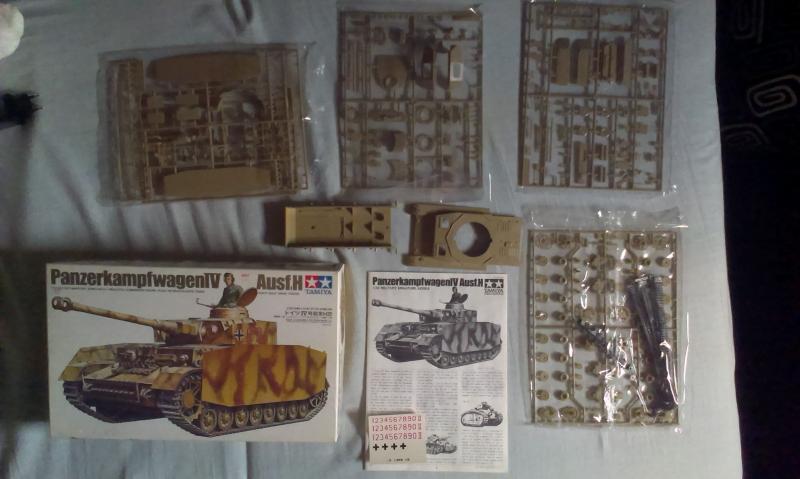 Tamiya 35054 Panzer IV ausf H 1:35 - 8000Ft

Tamiya 35054 Panzer IV ausf H 1:35 - 8000Ft