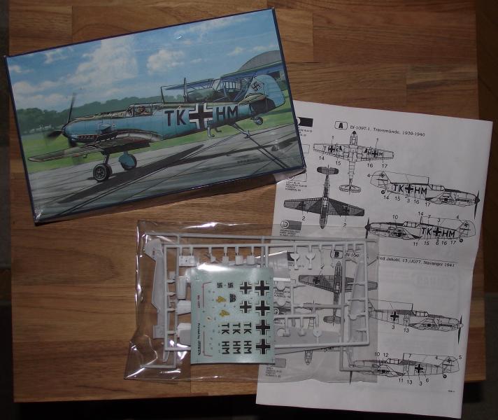 Face Bf 109T-1_2500