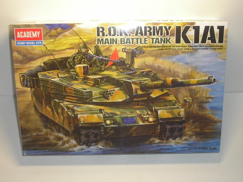 Academy 13215  1/35 R.O.K. Army K1A1 Main Battle Tank : 9000ft

Teljesen újszerű építőkészlet