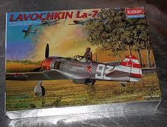 Academy 1/48-as Lavochkin