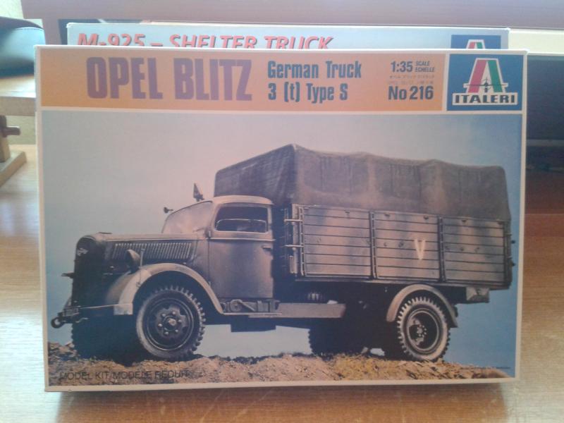 Opel Bltz - German truck

Italeri 1:35. CSak megnézve. Ár: 4.800 Ft,
