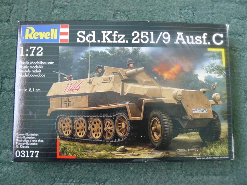 2400 ,- ft

1/72 Revell Sd.Kfz. 251/9 