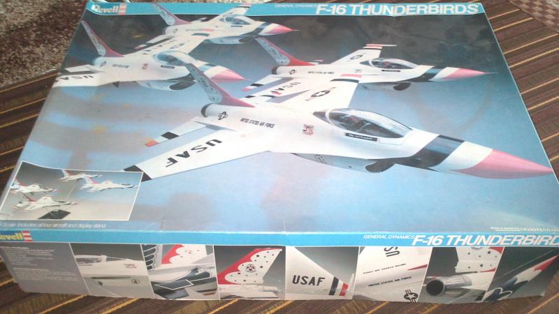Thunderbirds doboztető:6000.-Ft