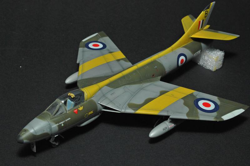 1/72 Revell Hawker Hunter Mk.6

2500,-