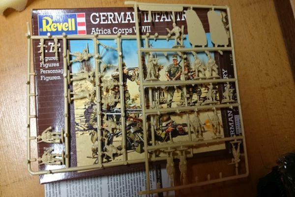 1/72 Revell africa corps figura

kb 20db  500Ft