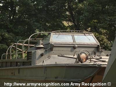 BAV-485_amphibious_light_wheeled_vehicle_Russia_Russian_army_007.jpeg