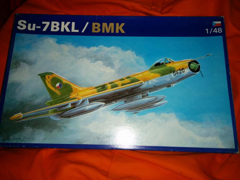 Su-7_BKL_OEZ_1-48_5500Ft_1