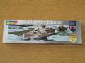 Revell 1_285 Limited Edition USS Burton Island makett