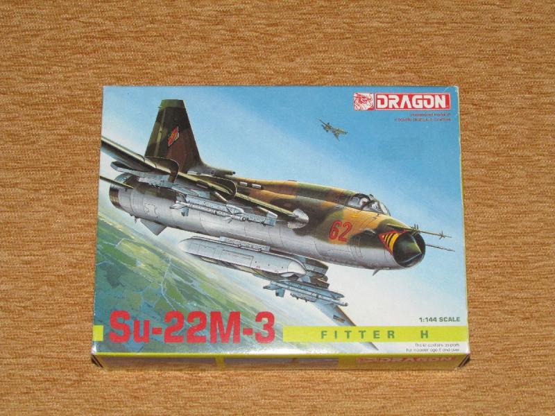 Dragon 1_144 Su-22M-3 Fitter H makett