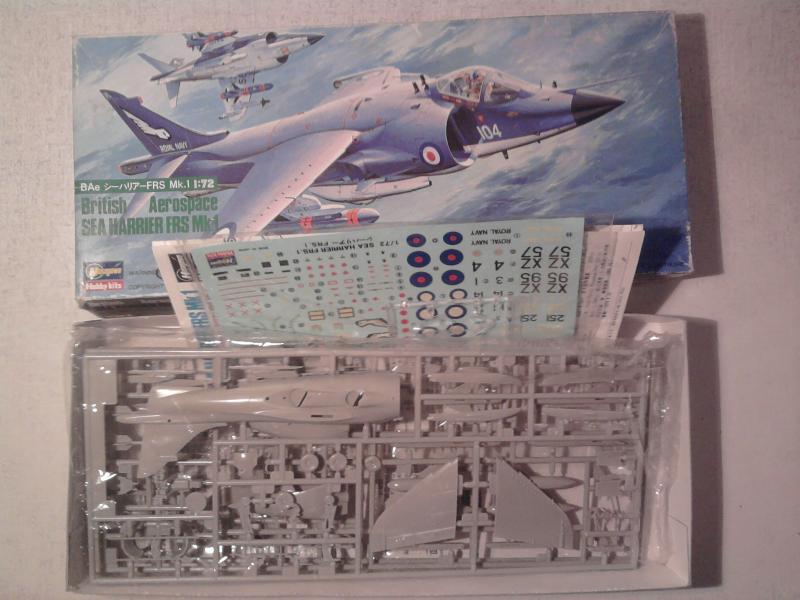 HASEGAWA HERIER 1:72 3000FT