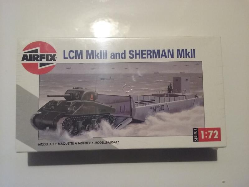 airfix LCM MKIII AND SHERMAN MK II  2700FT