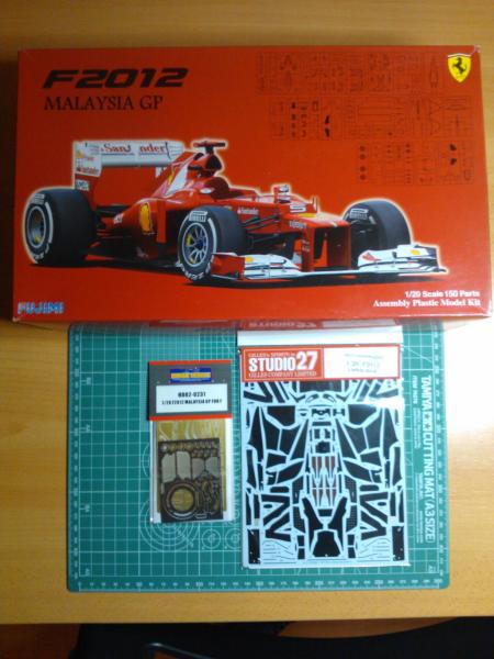 Fujimi versenyautó makett Ferrari F2012