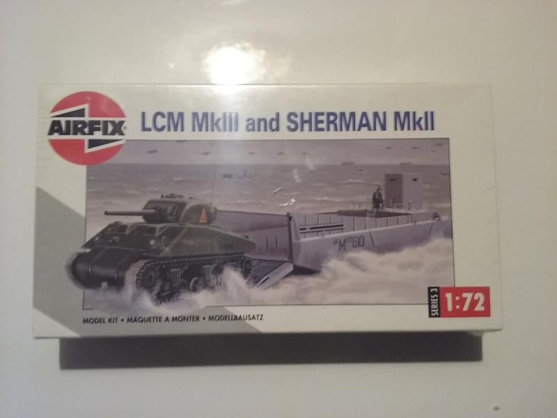 airfix LCM MKIII AND SHERMAN MK II  2500FT