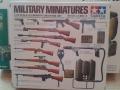 Military miniatures

1.300 Ft