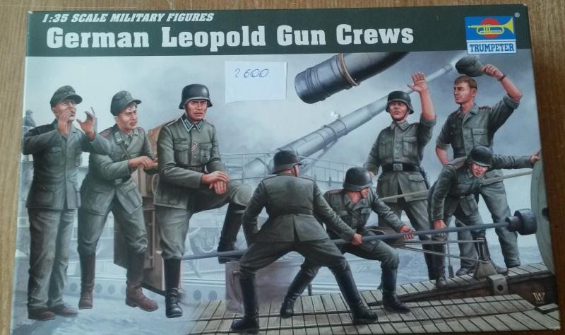 German Leopold gun crew

2.100 Ft