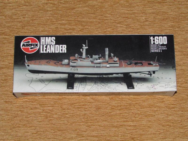 Airfix 1_600 HMS Leander 1.300.-