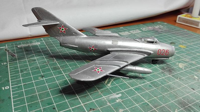 MiG-17_4
