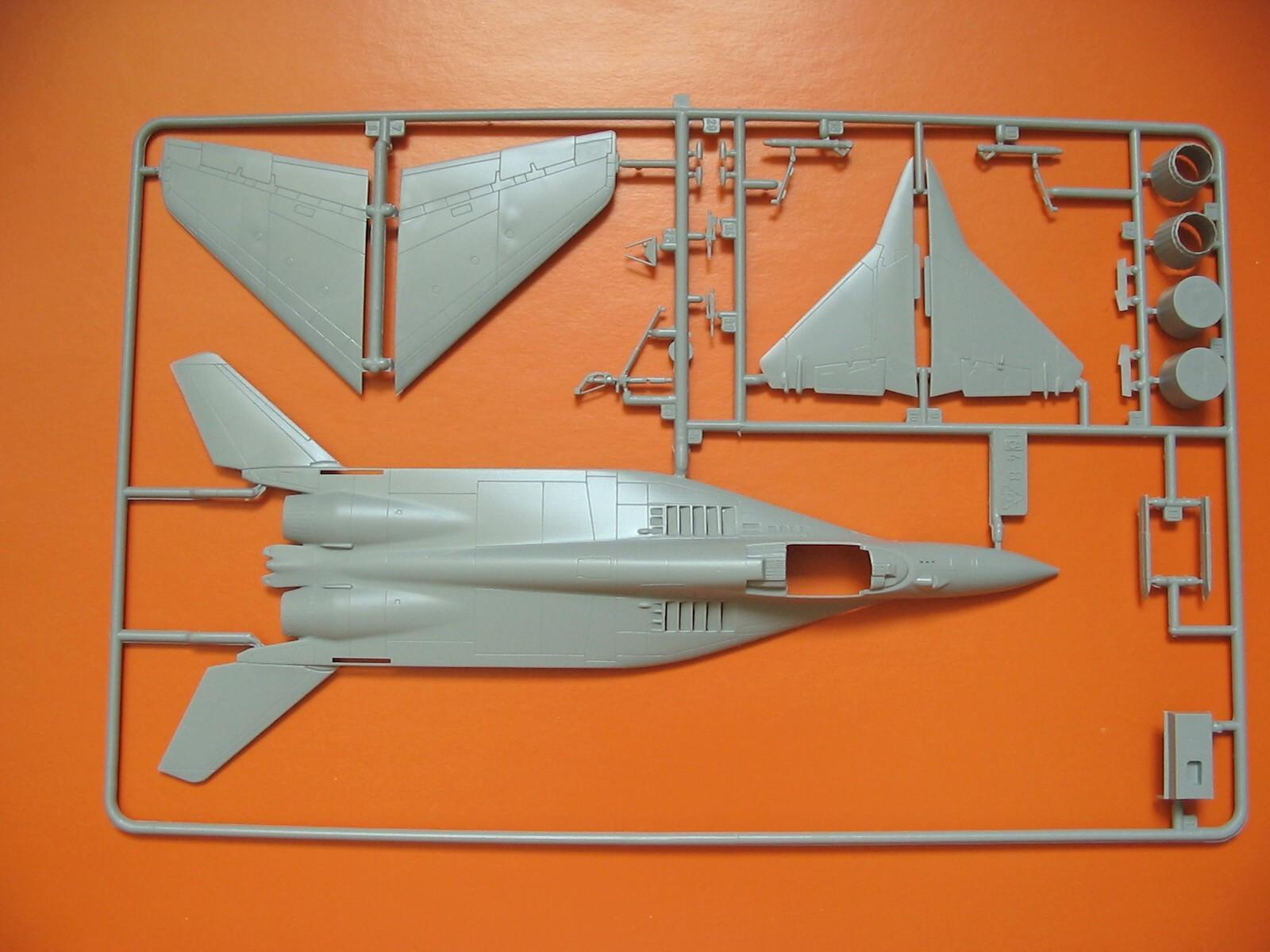 MiG-29 00 03