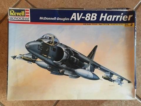 AV-8B   Harrier  Revell/Monogram  1/48      4.500 Ft