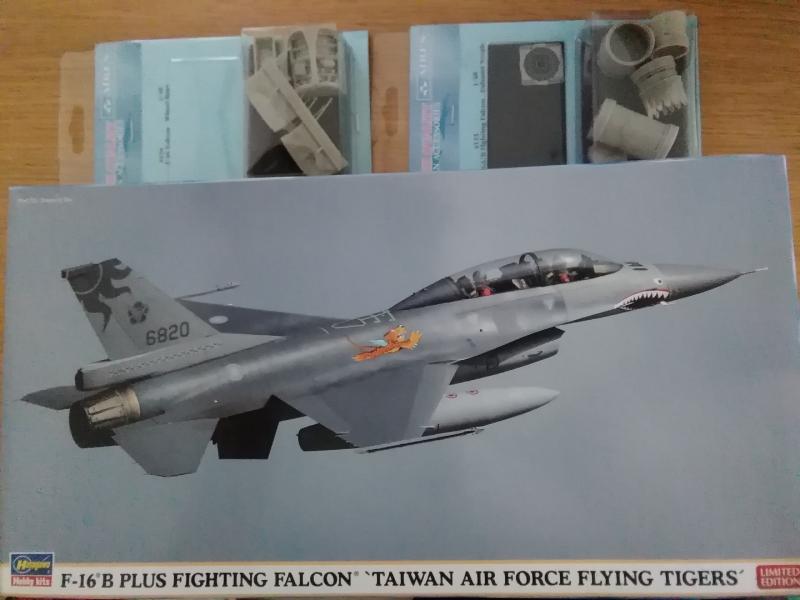 F-16b 

1/48 új 15.000,-