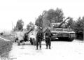 Bundesarchiv_Bild_101I-732-0138-14,_Russland,_Panzer_VI_