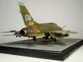 Trumpeter 1-48 F-100D Super Sabre - 28