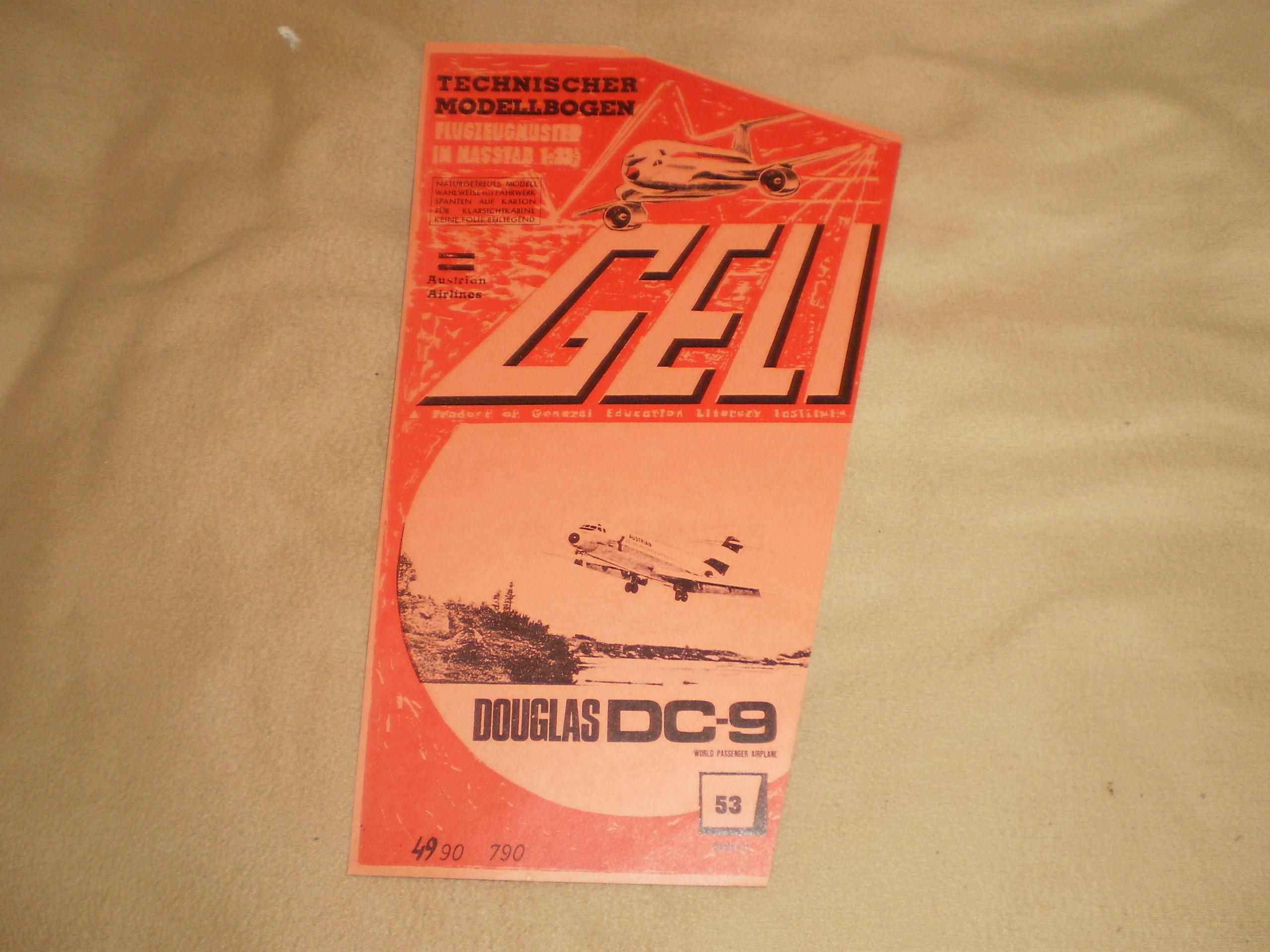 P2283480

DC-9 1/33 papírmakett minimális hiánnyal 4000  ft