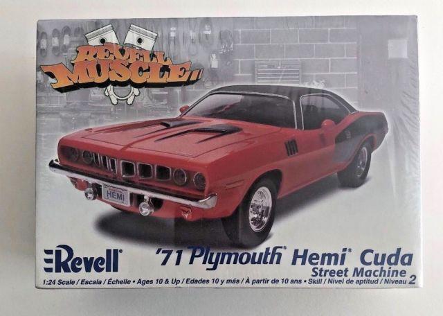 Revell 1971 Plymouth Cuda