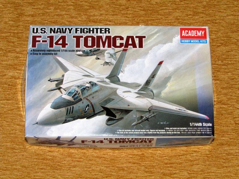 Academy 1_144 U.S Navy Fighter F-14 Tomcat 1.100.-