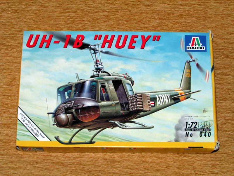 Italeri 1_72 UH-1B Huey 1.800.-