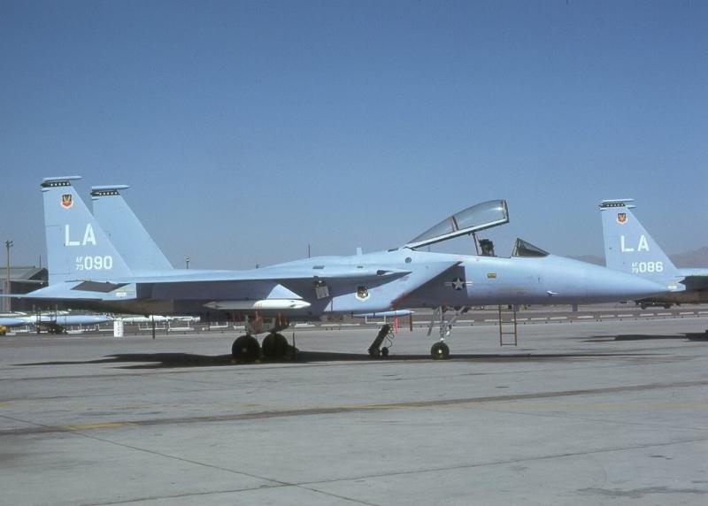 McDonnell-Douglas-F-15A-8-MC-Eagle-73-0090-Air-Superiority-Blue-