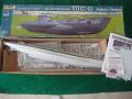 72-revell-boat-vii-41-atlantic_360_21a569de6ea6c453e1d06999a34aa75a